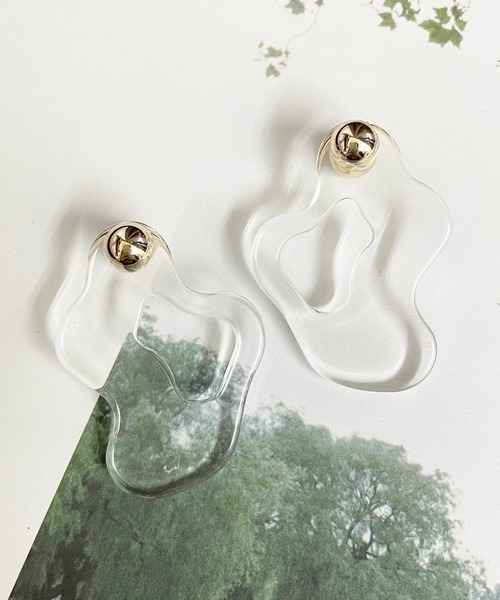 Ein（アイン）の「Ein/うねうねサークルピアス（ピアス（両耳用）・レディース・ブラック/ブラウン/シルバー/ゴールド/オレンジ/ブルー/その他2/その他3/ブラック系その他/オレンジ系その他/その他1・FREE）」の9枚目の写真