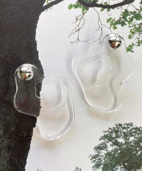 Ein（アイン）の「Ein/うねうねサークルピアス（ピアス（両耳用）・レディース・ブラック/ブラウン/シルバー/ゴールド/オレンジ/ブルー/その他2/その他3/ブラック系その他/オレンジ系その他/その他1・FREE）」の10枚目の写真