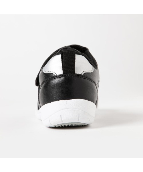 RUGGEDWORKS（ラゲッドワークス）の「【完売】《ISEAL VU》アイシール　キッズ シューズ スニーカー　運動靴（スニーカー・キッズ・ホワイト/ブラック・15 /18/17/19/16）」の18枚目の写真