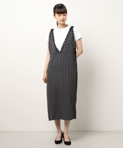 SVEC(シュベック)の「ノースリーブ ロング 花柄 レース ワンピース(ワンピース・レディース・ブラック・FREE)」の4枚目の写真