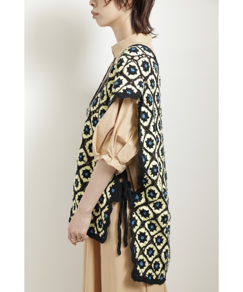 mag.by c(マグバイシー)の「(mag.by c)クロシェニットベスト(ベスト・レディース・イエロー/ブラック・ONE SIZE)」の9枚目の写真