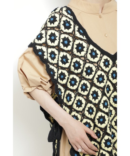 mag.by c(マグバイシー)の「(mag.by c)クロシェニットベスト(ベスト・レディース・イエロー/ブラック・ONE SIZE)」の4枚目の写真