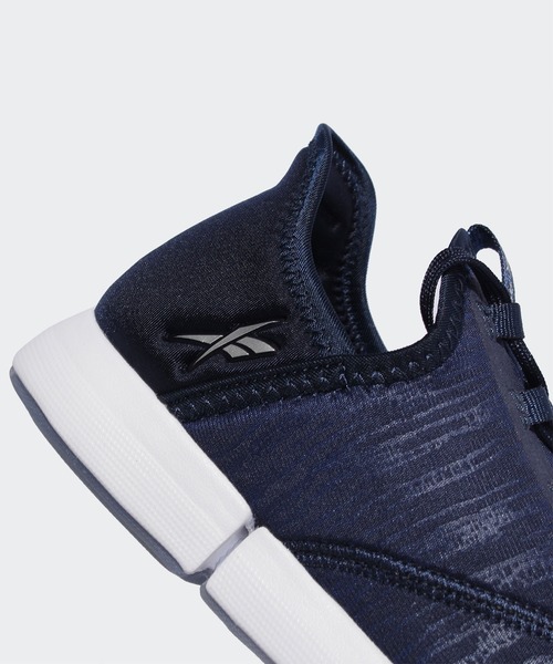 Reebok（リーボック）の「デイリーフィット AP / DailyFit AP Shoes（スニーカー・レディース・ネイビー/ブラック×ホワイト・22.5cm/23.5cm/24.5cm/25.5cm/23.0cm/24.0cm/25.0cm）」の4枚目の写真