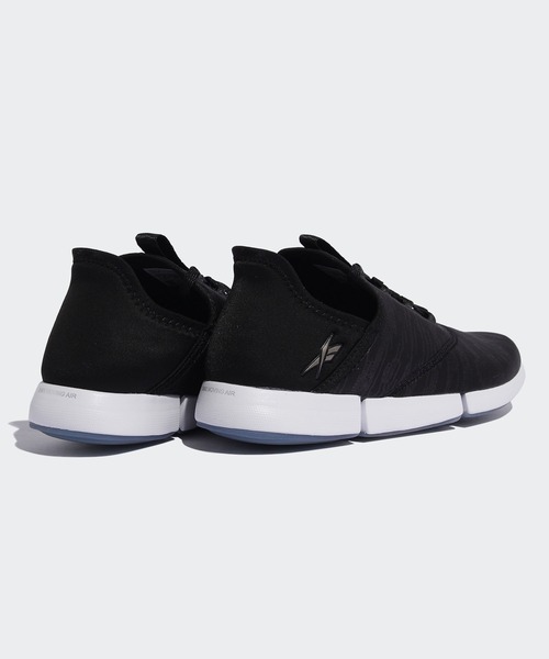 Reebok（リーボック）の「デイリーフィット AP / DailyFit AP Shoes（スニーカー・レディース・ネイビー/ブラック×ホワイト・22.5cm/23.5cm/24.5cm/25.5cm/23.0cm/24.0cm/25.0cm）」の5枚目の写真