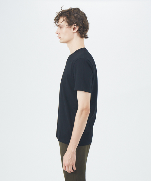 5351 POUR LES HOMMES(ゴーサンゴーイチプールオム)の「【定番】無地 Vネック 半袖 Tシャツ(Tシャツ/カットソー・メンズ・ブラック/ホワイト・46/44/50/48)」の4枚目の写真