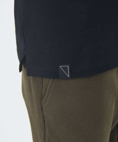 5351 POUR LES HOMMES(ゴーサンゴーイチプールオム)の「【定番】無地 Vネック 半袖 Tシャツ(Tシャツ/カットソー・メンズ・ブラック/ホワイト・46/44/50/48)」の8枚目の写真