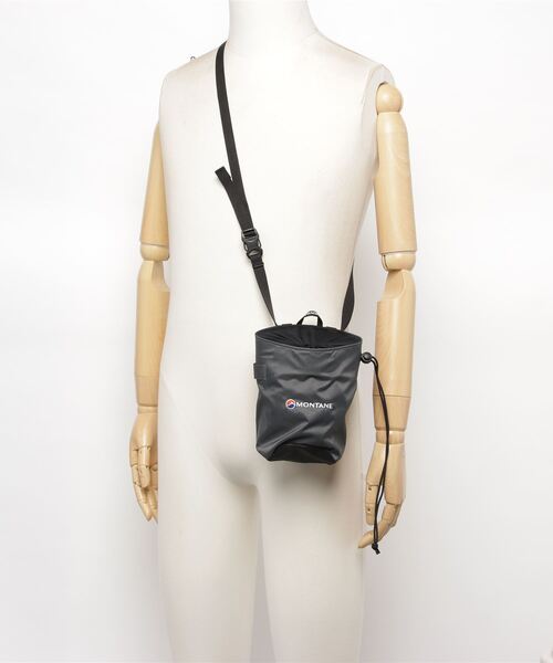 MONTANE(モンテイン)の「【MONTANE】モンテイン MT FINGER JAM CHALK BAG(ボディバッグ/ウエストポーチ・メンズ・ブラック/ブルー/レッド/チャコールグレー・ONE SIZE/ONESIZE)」の8枚目の写真