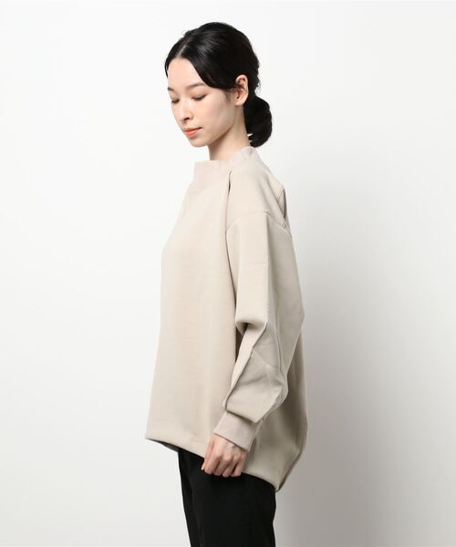 DRWCYS（ドロシーズ）の「モックネックプルオーバー（スウェット・レディース・ベージュ/カーキ/ブラック・FREE）」の15枚目の写真