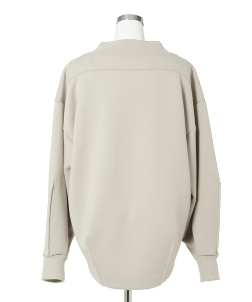 DRWCYS（ドロシーズ）の「モックネックプルオーバー（スウェット・レディース・ベージュ/カーキ/ブラック・FREE）」の6枚目の写真