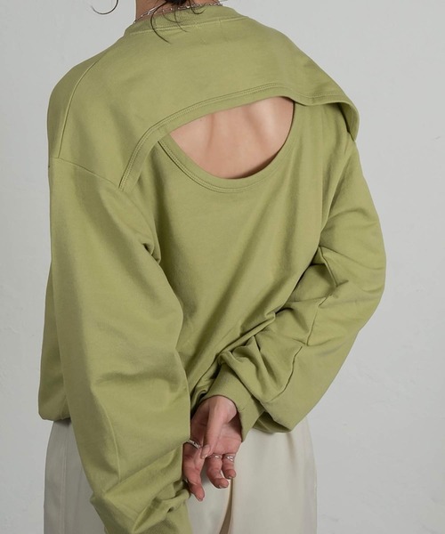 Amiur（エミレ）の「back round open sweat（スウェット・レディース・アイボリー/ブラウン/グリーン・FREE）」の3枚目の写真
