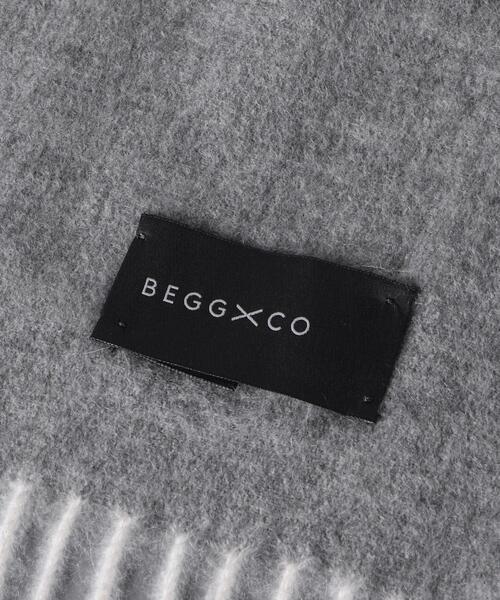 Begg & Co(ベグアンドコー)の「<BEGG&CO(ベグアンドコー)>ARRAN リバー ストール(ストール/ショール・レディース・オフホワイト/モカ・FREE)」の5枚目の写真