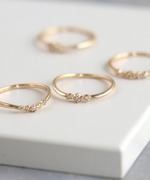 SIENA ROSE（シエナロゼ）の「【廃盤】LAUREL・U字3粒ダイヤリング