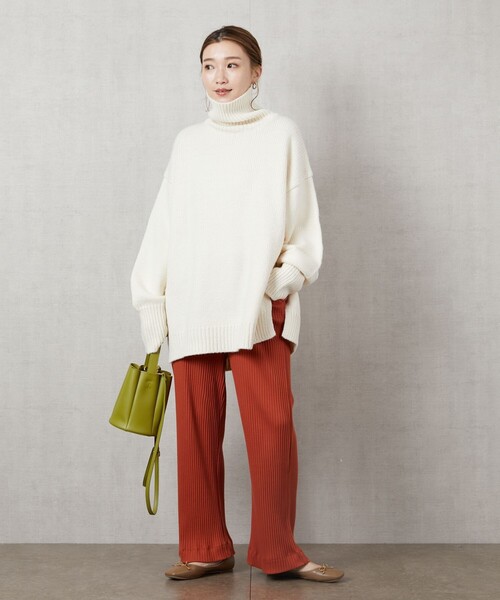 FREAK'S STORE（フリークスストア）の「▽【WEB限定】カラータートルニット(ハイネックニット)（ニット/セーター・レディース・ブラック/ベージュ/パープル/オフホワイト/イエロー/ブルー/グリーン・ﾌﾘ-）」の8枚目の写真