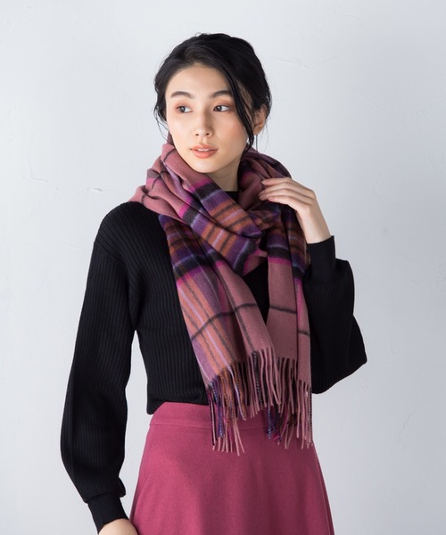 ketty（ケティ）の「カシミアブレンドタータンチェックストール ≪手洗い可能≫（マフラー・レディース・ピンク/グレー/ネイビー・FREE）」の3枚目の写真
