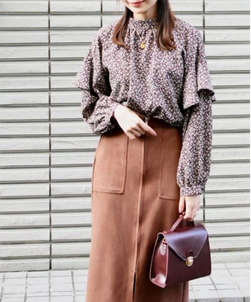 Brownie（ブラウニー）の「Brownie 小花柄袖ﾌﾘﾙﾌﾞﾗｳｽ（シャツ/ブラウス・レディース・ブラウン/ブラック/ネイビー・FREE）」の7枚目の写真