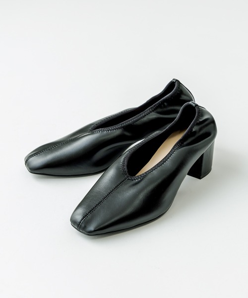 mystic（ミスティック）の「ストレッチパンプス（パンプス・レディース・ブラック/アイボリー・36/37/38）」の2枚目の写真