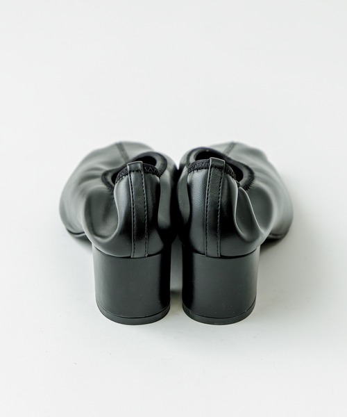 mystic（ミスティック）の「ストレッチパンプス（パンプス・レディース・ブラック/アイボリー・36/37/38）」の13枚目の写真