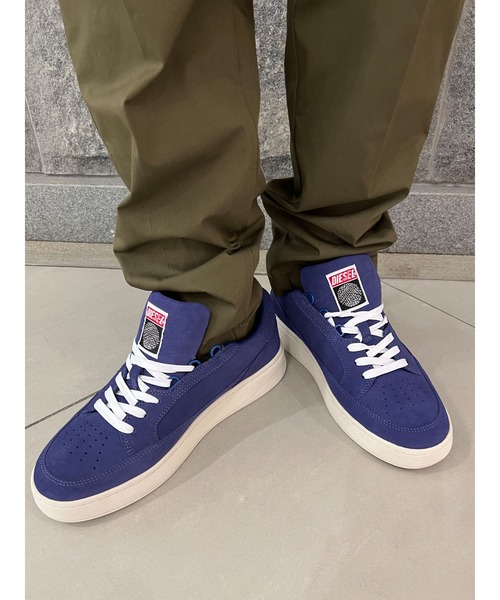 DIESEL（ディーゼル）の「メンズ スエード スケーターズ ローカットスニーカー（スニーカー・メンズ・ブラック/ネイビー/レッド・44/40/41/42/43）」の8枚目の写真