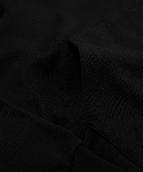 Feng Chen Wang(フェン・チェン・ワン)の「3D ''FCW'' HOODIE(Tシャツ/カットソー・メンズ・ブラック・S/M/L)」の4枚目の写真