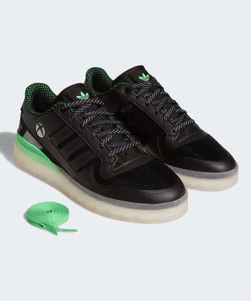 adidas（アディダス）の「Xbox フォーラム テックブースト