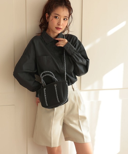 DONOBAN(ドノバン)の「ネオプレンミニトートバッグ(トートバッグ・レディース・ホワイト/ブラック/グレー/ピンク/ブルー・FREE)」の17枚目の写真
