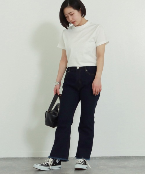 AULI（アウリィ）の「【低身長向けサイズ】ショート丈モックネックTシャツ（Tシャツ/カットソー・レディース・ホワイト/ブラック/ベージュ・S/XS）」の20枚目の写真