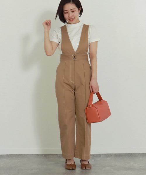 AULI（アウリィ）の「【低身長向けサイズ】ショート丈モックネックTシャツ（Tシャツ/カットソー・レディース・ホワイト/ブラック/ベージュ・S/XS）」の15枚目の写真