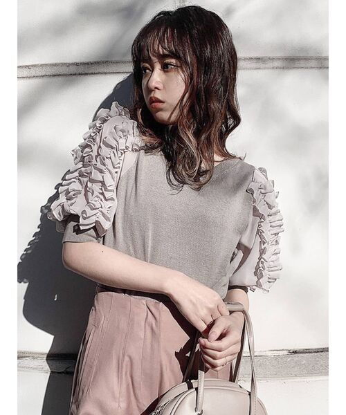 dazzlin(ダズリン)の「パーティフリルニットトップス(ニット/セーター・レディース・ブラック/グレー/オフホワイト・FREE)」の8枚目の写真