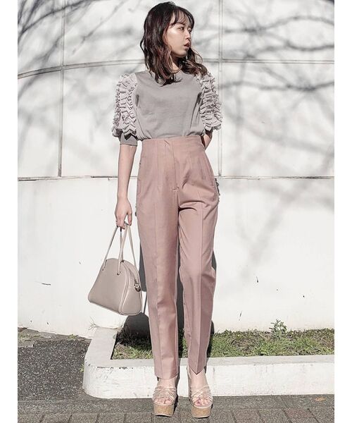 dazzlin(ダズリン)の「パーティフリルニットトップス(ニット/セーター・レディース・ブラック/グレー/オフホワイト・FREE)」の12枚目の写真