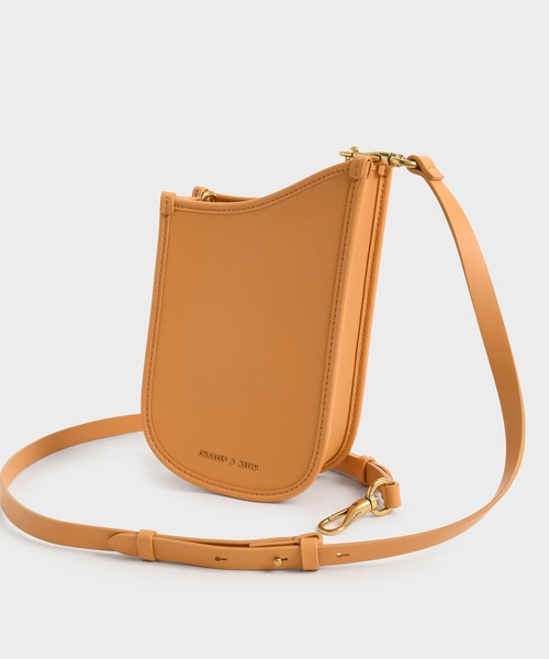 CHARLES & KEITH(チャールズ & キース)の「ビーズエンベリッシュド ストラップフォンポーチ / Bead-Embellished Strap Phone Pouch(ボディバッグ/ウエストポーチ・レディース・ブラウン系その他4/ブルーグリーン/オレンジ系その他2・XS)」の21枚目の写真