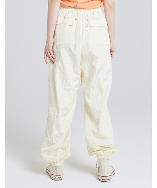 Little sunny bite（リトルサニーバイト）の「Nylon loose pants（その他パンツ・レディース・ホワイト/ブラック/オレンジ/グリーン・SMALL/MEDIUM）」の6枚目の写真