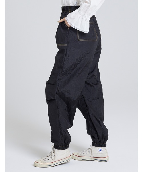 Little sunny bite（リトルサニーバイト）の「Nylon loose pants（その他パンツ・レディース・ホワイト/ブラック/オレンジ/グリーン・SMALL/MEDIUM）」の7枚目の写真