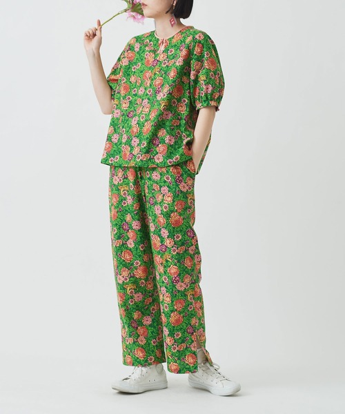 I AM I 虎華TORA HANA slit パンツ I am I in fact（アイアムアイインファクト）の「虎華TORA