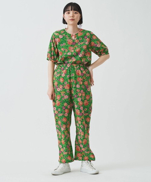 I am I in fact...(アイアムアイインファクト)の「虎華TORA HANA slit パンツ(その他パンツ・レディース・レッド/グリーン・FREE)」の3枚目の写真