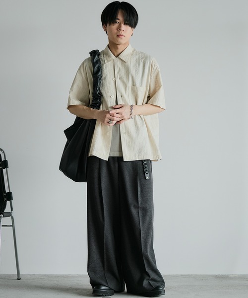 WYM LIDNM（ウィム バイ リドム）の「EMBROIDERY SHEER WASHER SHIRT（シャツ/ブラウス・メンズ・ベージュ系/チャコールグレー/ライトオリーブ/ブルー/ブラウン/グレー/オフホワイト・S/M/L）」の15枚目の写真