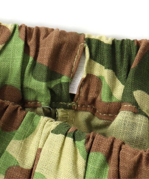 BREEZE（ブリーズ）の「/2柄ギャザースカート（スカート・キッズ・オフホワイト/カモフラージュ・100/120/140）」の7枚目の写真