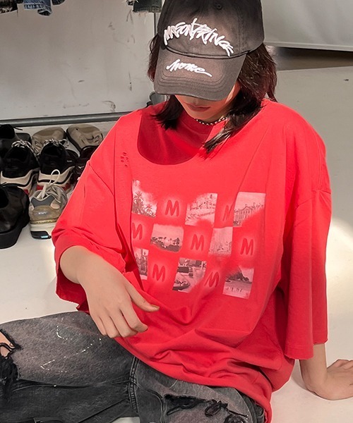 MASONPRINCE(メイソンプリンス)の「【MASONPRINCE】Oversized M logo & photo print TEE DT3116(Tシャツ/カットソー・メンズ・ホワイト/ブラック/レッド/ライトカーキ・S/M/L)」の12枚目の写真