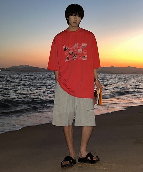 MASONPRINCE(メイソンプリンス)の「【MASONPRINCE】Oversized M logo & photo print TEE DT3116(Tシャツ/カットソー・メンズ・ホワイト/ブラック/レッド/ライトカーキ・S/M/L)」の17枚目の写真