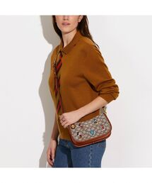 【COACH】Disney100 レトロミッキー＆フレンズ スウィンガー COACH】Disney100 レトロミッキー＆フレンズ スウィンガー COACH
