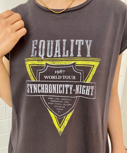 CIAOPANIC(チャオパニック)の「細部のデザインに拘った、ノースリロックTee(Tシャツ/カットソー・レディース・チャコールグレー/オフホワイト/ブルー・FREE)」の14枚目の写真