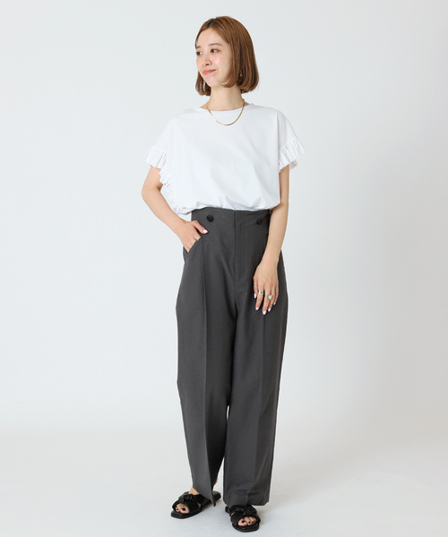 B.C STOCK(ベーセーストック)の「フリル袖Tシャツ(シャツ/ブラウス・レディース・ホワイト/ブラック/ベージュ/ブルー・FREE)」の9枚目の写真