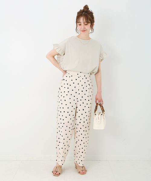 B.C STOCK(ベーセーストック)の「フリル袖Tシャツ(シャツ/ブラウス・レディース・ホワイト/ブラック/ベージュ/ブルー・FREE)」の17枚目の写真
