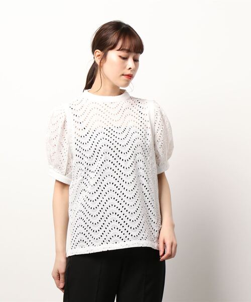 Q（キュー）の「カットレース5分袖ブラウス（シャツ/ブラウス・レディース・ブラック/アイボリー・MEDIUM）」の6枚目の写真