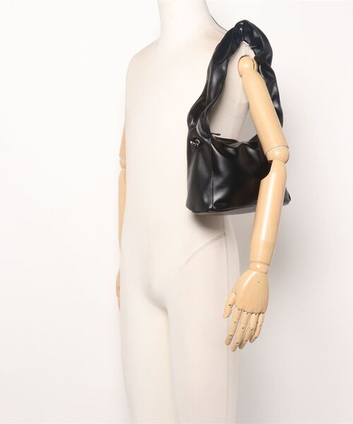 FREE'S MART（フリーズマート）の「シャーリングハンドルバッグ（トートバッグ・レディース・イエロー/ホワイト/ブラック・ﾌﾘ-）」の5枚目の写真