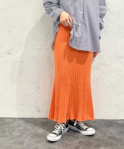 apres jour mignon（アプレジュールミニョン）の「カラーリブマーメイドスカート【ZOZOTOWN限定アイテム】（スカート・レディース・イエロー/オレンジ・X-LARGE/SMALL/MEDIUM）」の2枚目の写真