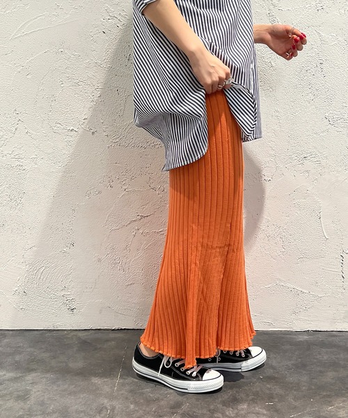 apres jour mignon（アプレジュールミニョン）の「カラーリブマーメイドスカート【ZOZOTOWN限定アイテム】（スカート・レディース・イエロー/オレンジ・X-LARGE/SMALL/MEDIUM）」の16枚目の写真