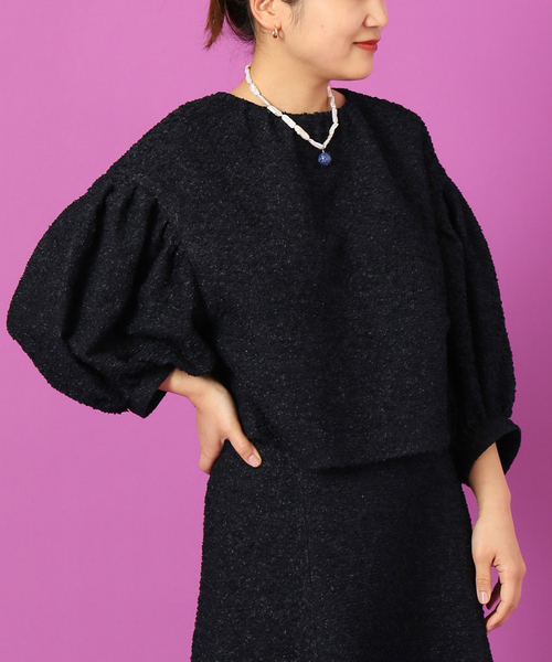 IENA LA BOUCLE（イエナラブークル）の「IENA LA BOUCLE フリルボーダーブラウス（シャツ/ブラウス・レディース・ホワイト/ネイビー・FREE）」の2枚目の写真