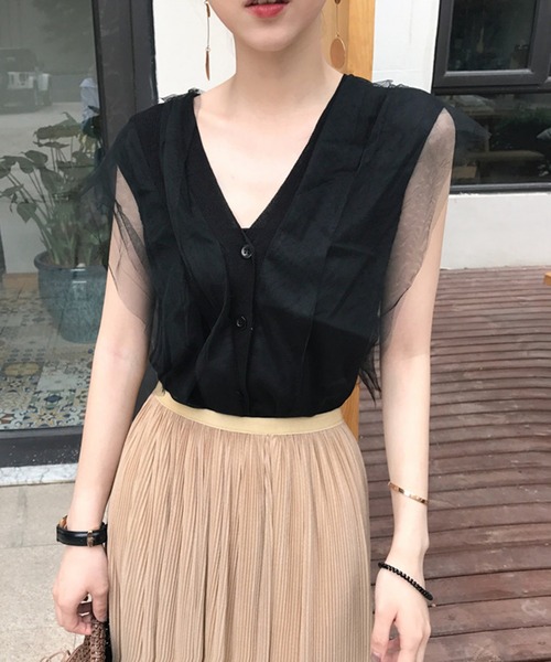 Jasmine Grandiflorum(ジャスミングランディフローラム)の「【Jasmine】チュールドッキングVネックニットトップス (SS)(シャツ/ブラウス・レディース・ピンク/オフホワイト/ホワイト/ブラック/ベージュ・FREE)」の3枚目の写真