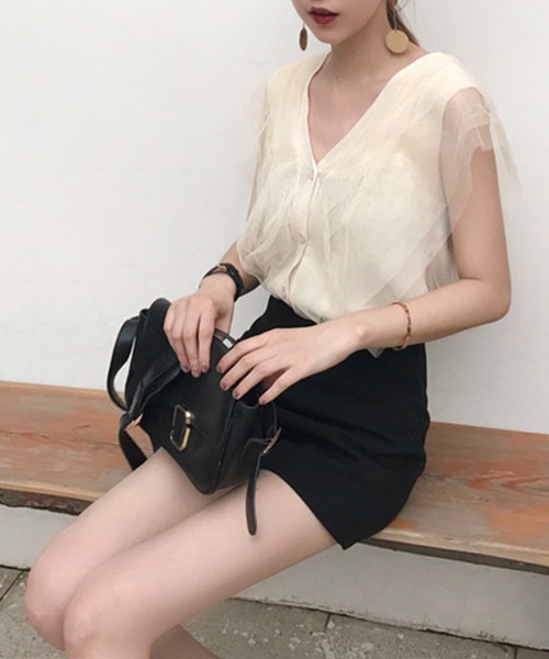 Jasmine Grandiflorum(ジャスミングランディフローラム)の「【Jasmine】チュールドッキングVネックニットトップス (SS)(シャツ/ブラウス・レディース・ピンク/オフホワイト/ホワイト/ブラック/ベージュ・FREE)」の18枚目の写真