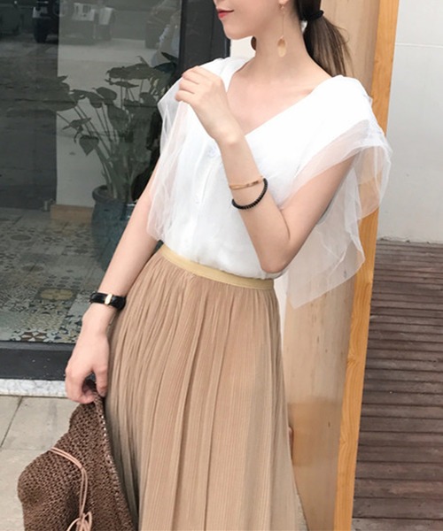 Jasmine Grandiflorum(ジャスミングランディフローラム)の「【Jasmine】チュールドッキングVネックニットトップス (SS)(シャツ/ブラウス・レディース・ピンク/オフホワイト/ホワイト/ブラック/ベージュ・FREE)」の14枚目の写真